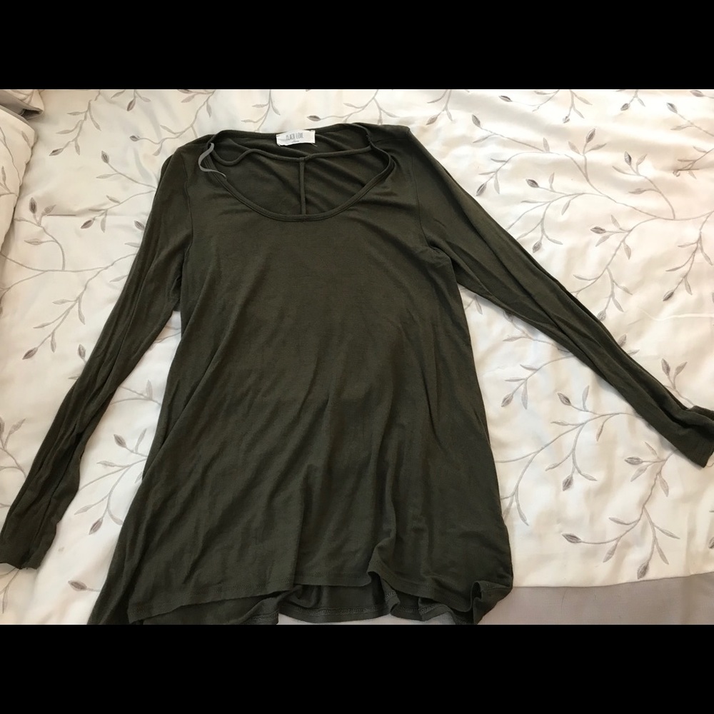 Peach Love women’s shirt size small